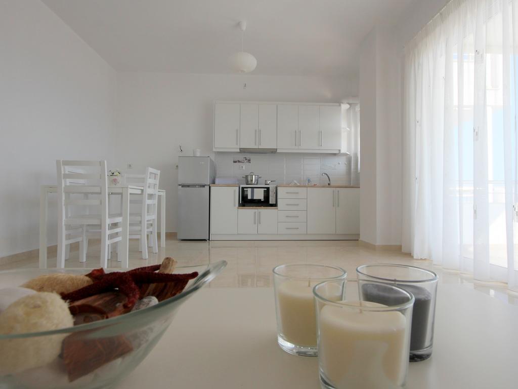 Nefeli Apartments Sarandë Eksteriør bilde